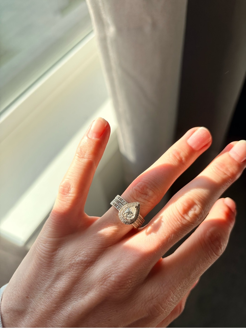 Pear-Shaped Halo Bridal Ring Set in Silver